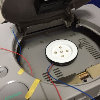 LED部を筐体に仮置き