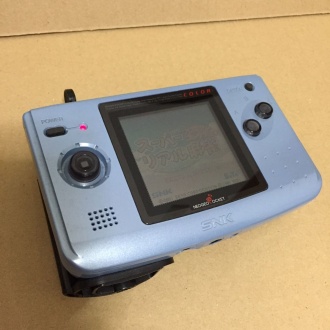 ネオジオポケットカラー本体