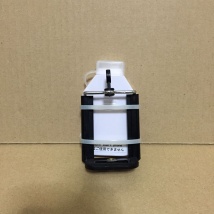 電池BOXと携帯電話クリップ
