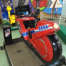 ハングオン ライドオン筐体