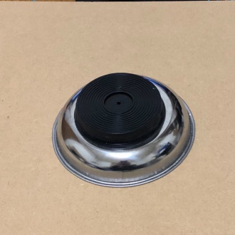 マグネット付皿 裏面