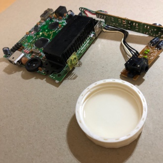 ゲームボーイ基板と重曹ペースト